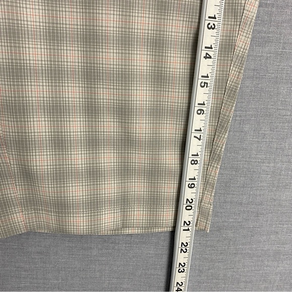 Columbia Omni-wick Flat Front Shorts Lightweight Walking Shorts Sz 10 - Picture 12 of 12